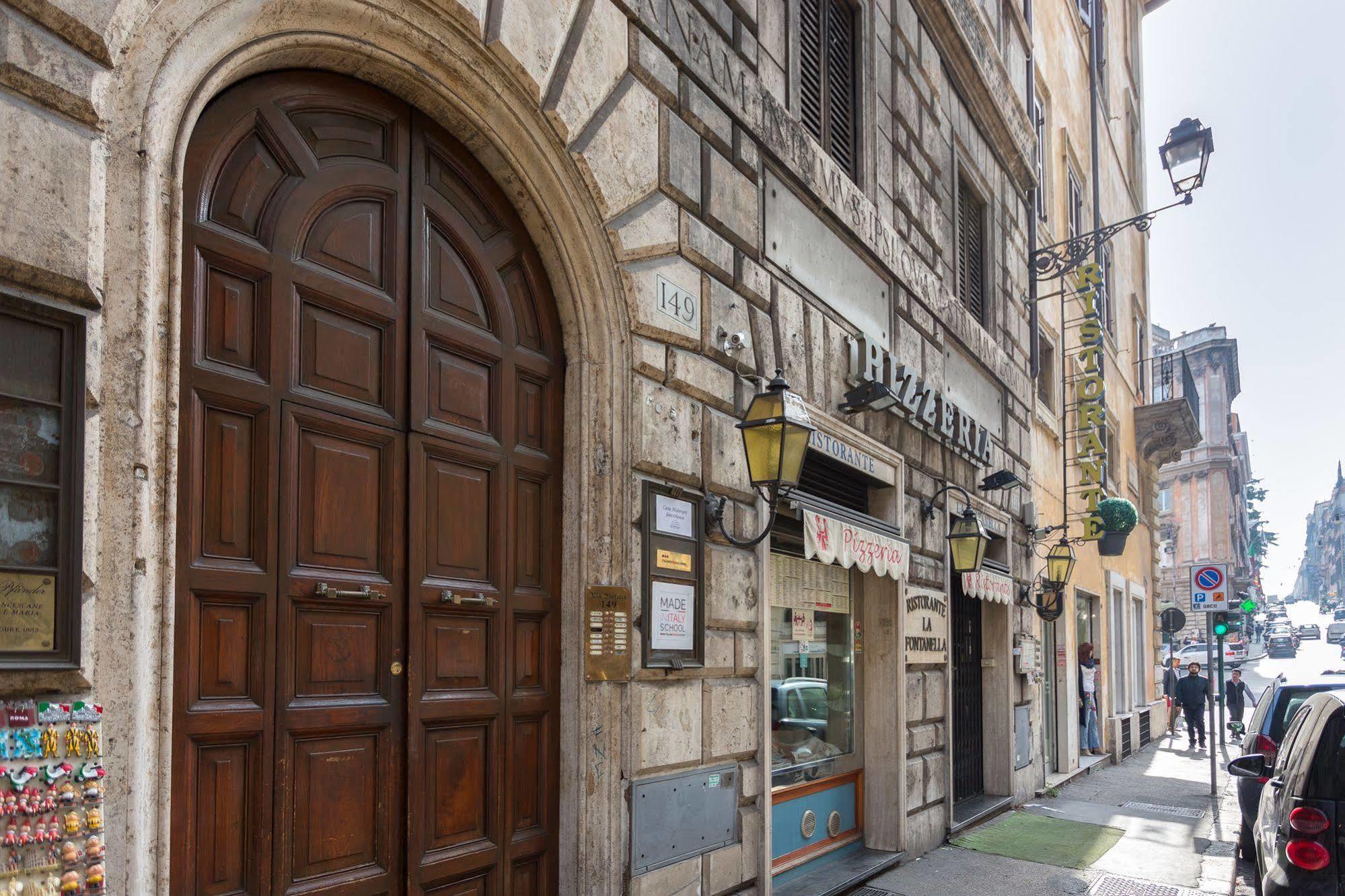 Casa Heberart Guest House Sistina Roma Esterno foto